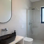 Modern Casetta Molindrio With Pool In * Poreč