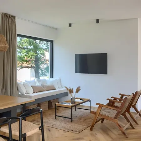 Modern Casetta Molindrio With Pool In * Poreč