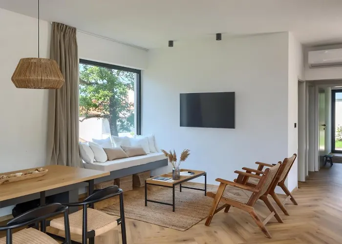 Modern Casetta Molindrio With Pool In * 포레치